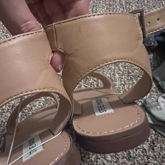 New Steve Madden sparkly stones sandals - Picture 4 of 8